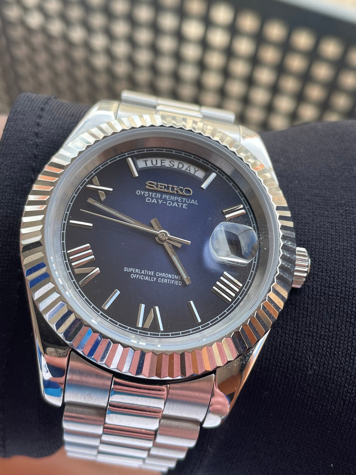 Seiko Mod Day-date "Roman Blue"