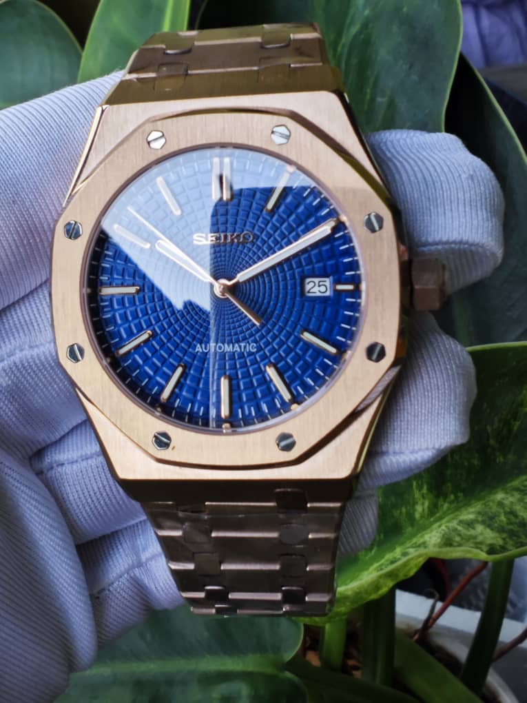 Seiko Mod Royal Oak "oro rosa y azul marino"