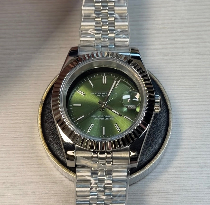 2. We assemble your watch